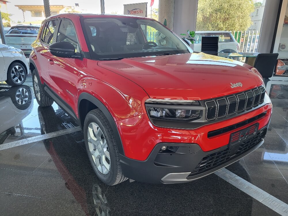 JEEP AVENGER 1.2 TURBO 100cv LONGITUDE KM0 2025 – VARI COLORI