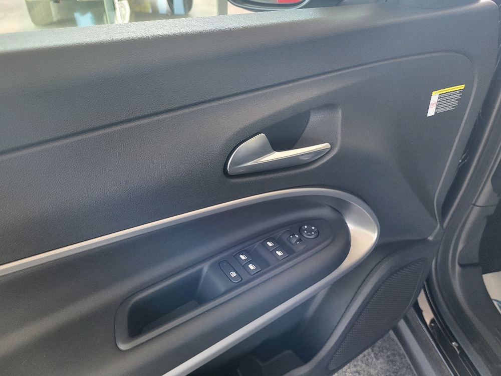 JEEP AVENGER 1.2 TURBO 100cv ALTITUDE KM0 2025 – PRONTACONSEGNA – PREZZO PROMO