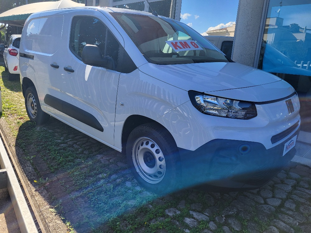 FIAT DOBLO’ CARGO 3 POSTI 1.5 BlueHdi 100cv – KM0 2025 – IN PRONTACONSEGNA!!!