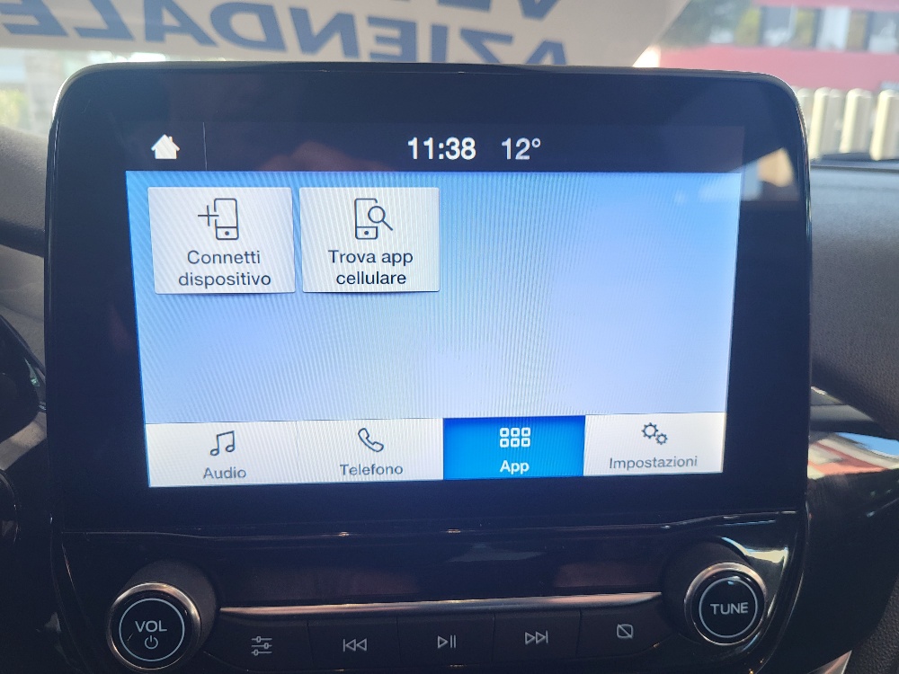 FORD FIESTA 1.1 75cv 5 PORTE TITANIUM – OK NEOPATENTATI