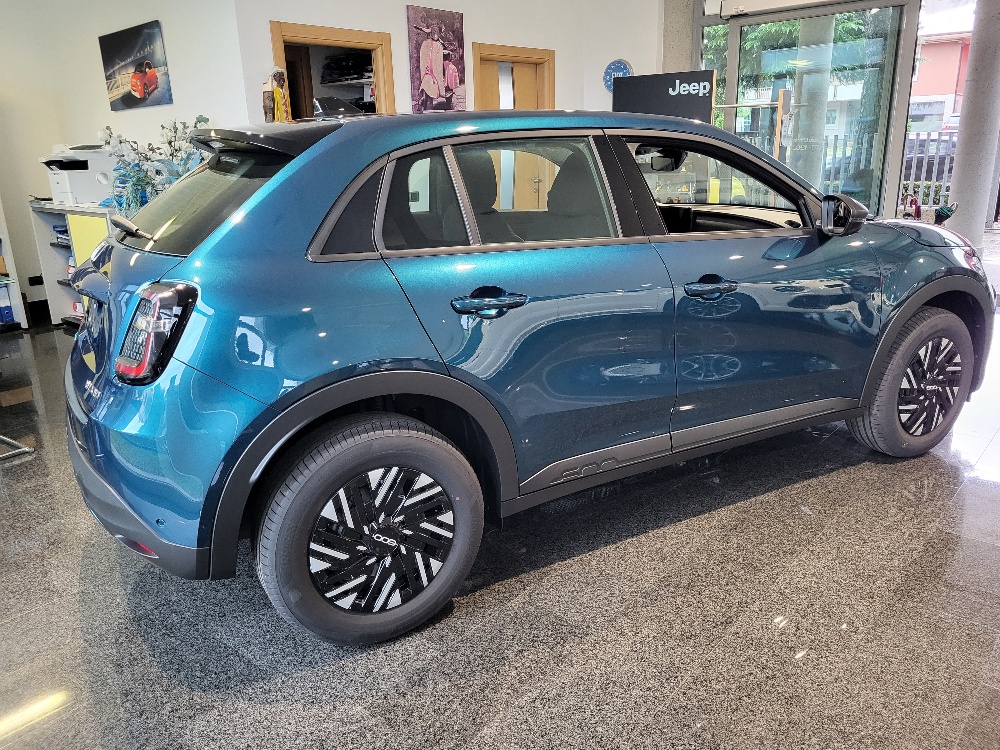 FIAT 600 HYBRID 100cv – CAMBIO AUTOMATICO – KM0 GIUGNO 2025
