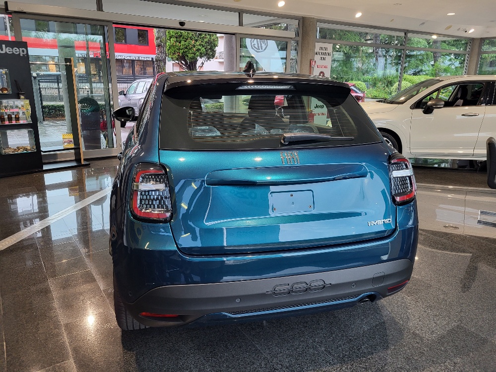 FIAT 600 HYBRID 100cv – CAMBIO AUTOMATICO – KM0 GIUGNO 2025