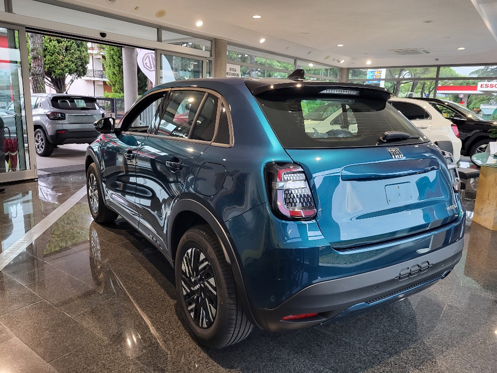 FIAT 600 HYBRID 100cv – CAMBIO AUTOMATICO – KM0 GIUGNO 2025