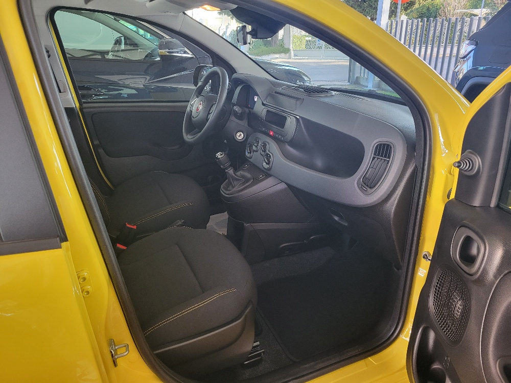 FIAT PANDA 1.0 70cv HYBRID – KM0 – PREZZO PROMO