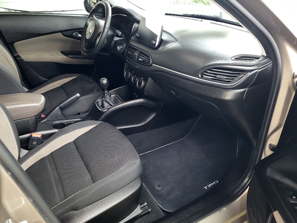 FIAT TIPO SW 1.4 T-JET 120cv LOUNGE CON IMPIANTO GPL