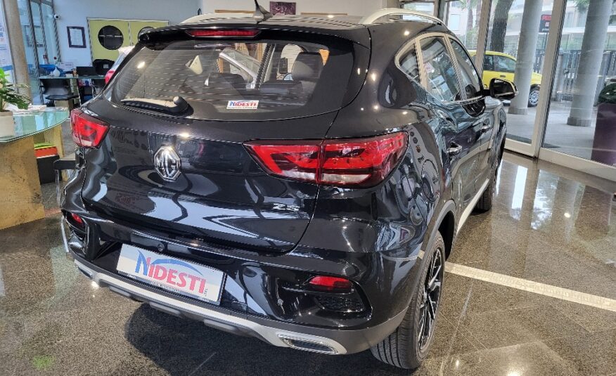 MG ZS 1.5 106cv LUXURY – KM0 – OK NEOPATENTATI