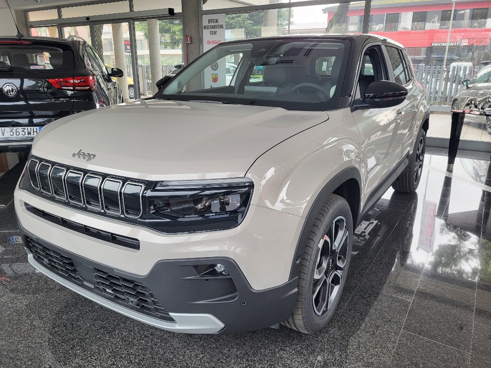 JEEP AVENGER 1.2 TURBO 100cv SUMMIT KM0 PROMO 2024 – PREZZO RIBASSATO- FULL OPTIONAL !!!