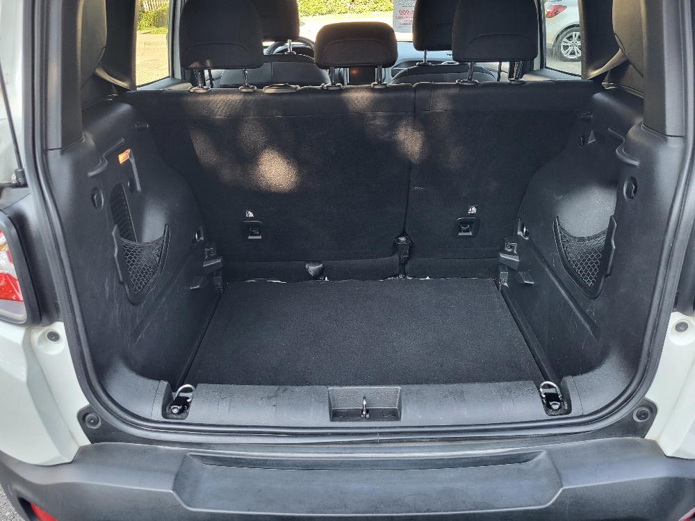 JEEP RENEGADE 1.0 T3 120cv 2WD LIMITED – OK NEOPATENTATI !!!!