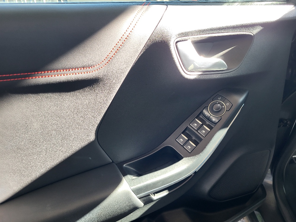 FORD PUMA 1.0 ECOBOOST 125cv HYBRID ST-LINE X – OK NEOPATENTATI – SOLO 7.000KM !!!