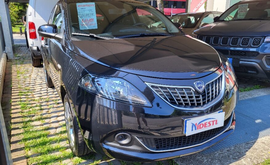 LANCIA Y SILVER 1.0 70cv HYBRID – OK NEOPATENTATI