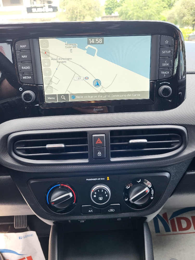 HYUNDAI i10 1.0 63cv CONNECTLINE – KM0 PROMO – OK NEOPATENTATI !!!