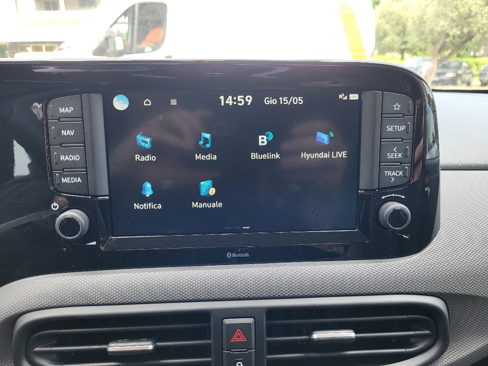 HYUNDAI i10 1.0 63cv CONNECTLINE – KM0 PROMO – OK NEOPATENTATI !!!