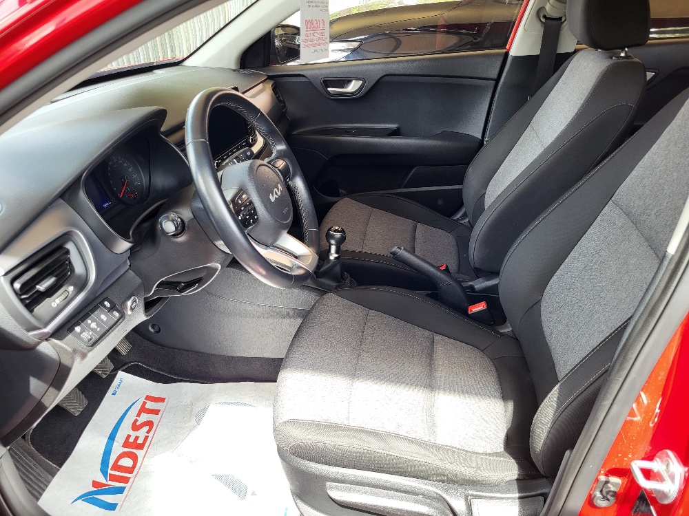 KIA STONIC 1.2 BENZINA CON IMPIANTO GPL ORIGINALE DALLA FABBRICA – OK NEOPATENTATI