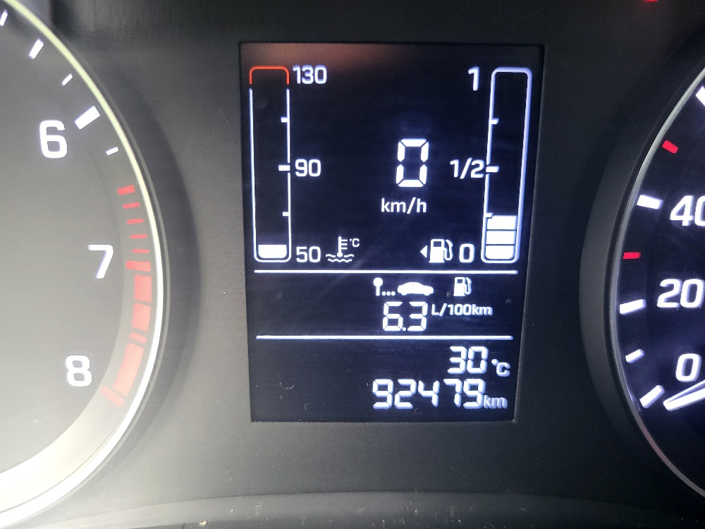 HYUNDAI i20 1.2 BENZINA CON IMPIANTO GPL ORIGINALE DALLA FABBRICA – OK NEOPATENTATI