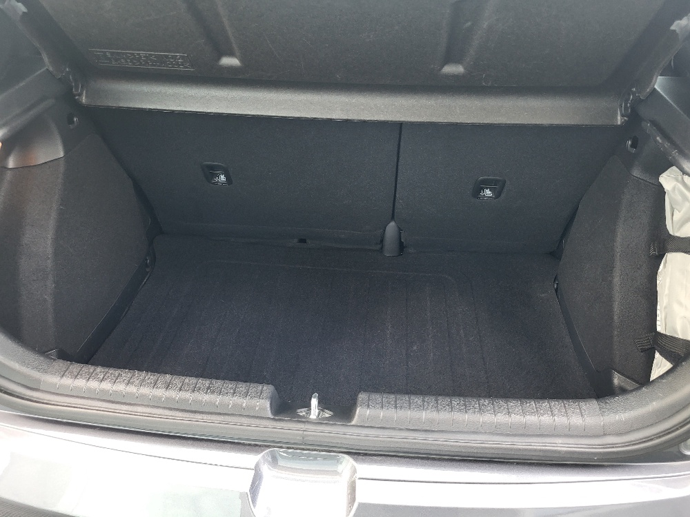 HYUNDAI i20 1.2 BENZINA CON IMPIANTO GPL ORIGINALE DALLA FABBRICA – OK NEOPATENTATI