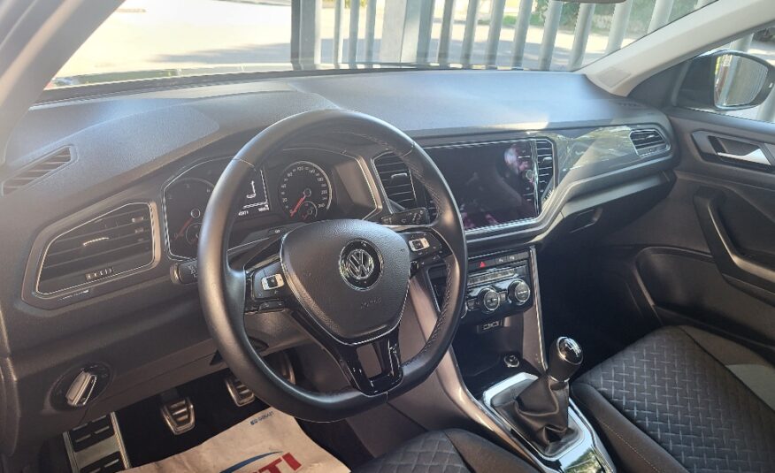 VOLKSWAGEN T-ROC 1.6 tdi 115cv STYLE IQ-DRIVE – PREZZO PROMO