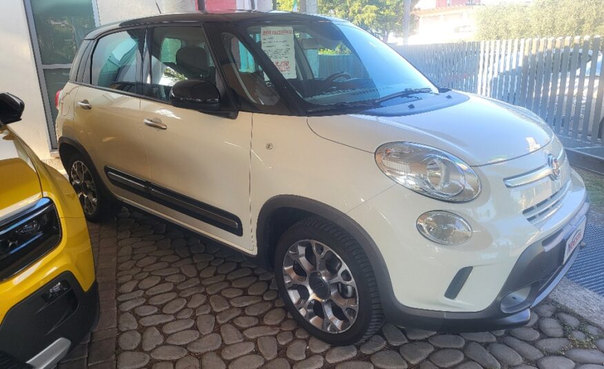 FIAT 500L 1.3 mjt TREKKING 95cv – OK NEOPATENTATI!!
