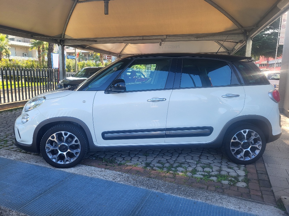 FIAT 500L 1.3 mjt TREKKING 95cv – OK NEOPATENTATI!!