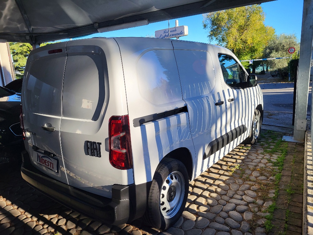 FIAT DOBLO’ CARGO 3 POSTI 1.5 BlueHdi 100cv – KM0 2025 – IN PRONTACONSEGNA!!!