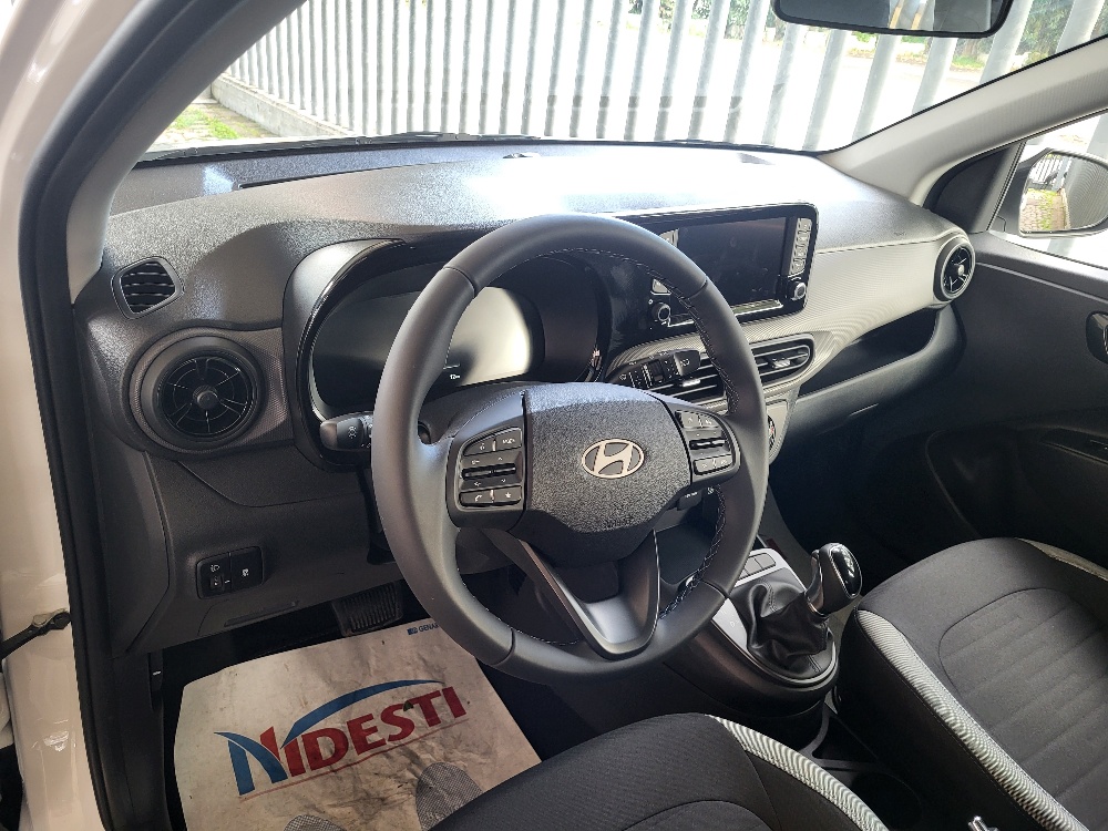 HYUNDAI i10 1.0 63cv CONNECTLINE CAMBIO AUTOMATICO – PREZZO PROMO