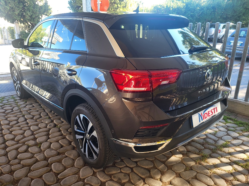 VOLKSWAGEN T-ROC 1.6 tdi 115cv STYLE IQ-DRIVE – PREZZO PROMO