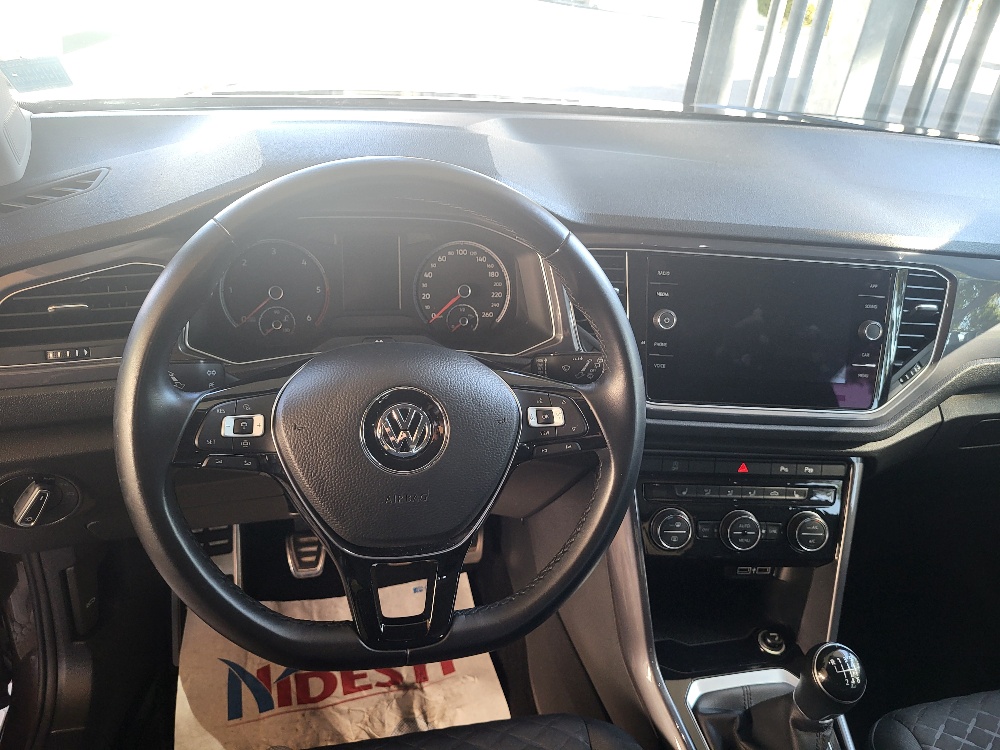 VOLKSWAGEN T-ROC 1.6 tdi 115cv STYLE IQ-DRIVE – PREZZO PROMO