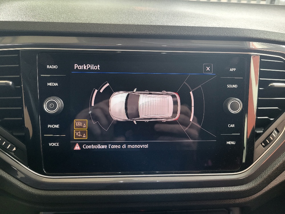 VOLKSWAGEN T-ROC 1.6 tdi 115cv STYLE IQ-DRIVE – PREZZO PROMO