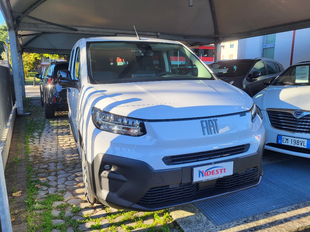 FIAT DOBLO’ 5 POSTI N1 1.5 BlueHdi 130cv – KM0 2025 – IN PRONTACONSEGNA!!!