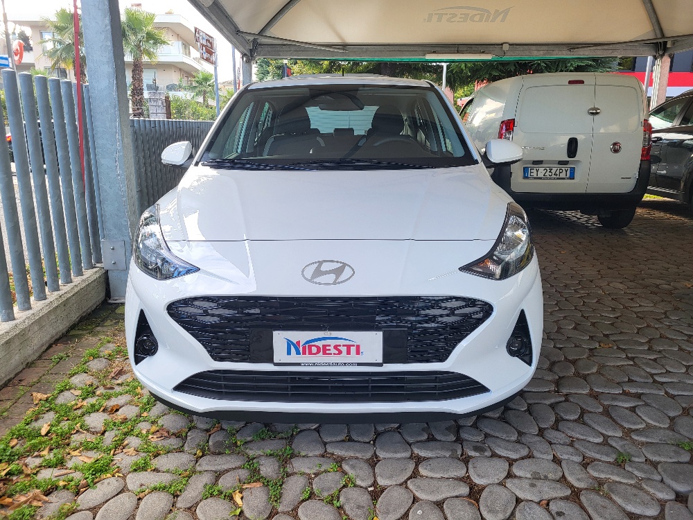 HYUNDAI i10 1.0 63cv CONNECTLINE CAMBIO AUTOMATICO – PREZZO PROMO