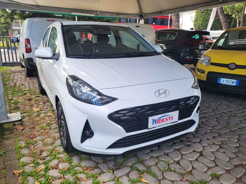 HYUNDAI i10 1.0 63cv CONNECTLINE CAMBIO AUTOMATICO – PREZZO PROMO