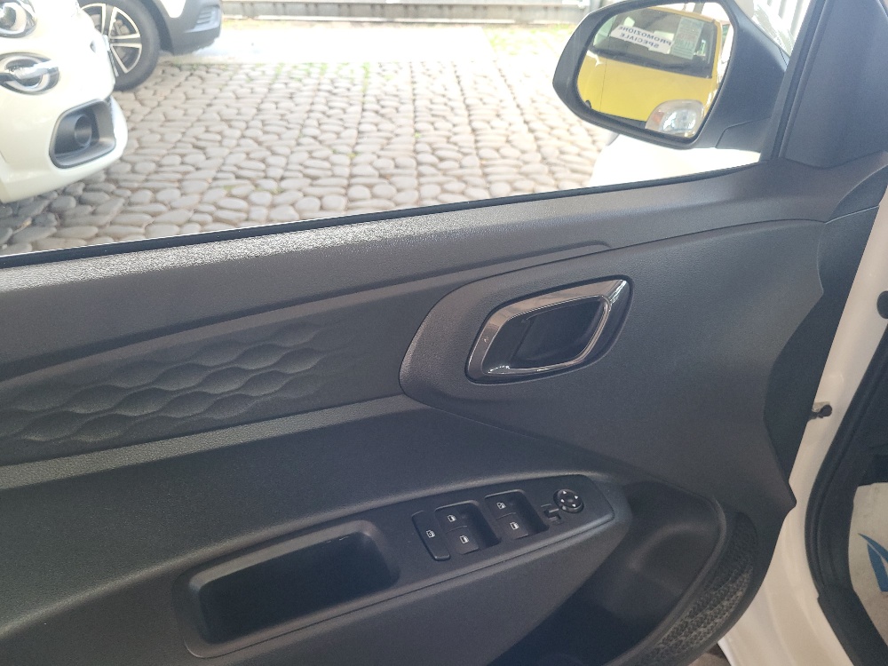 HYUNDAI i10 1.0 63cv CONNECTLINE CAMBIO AUTOMATICO – PREZZO PROMO