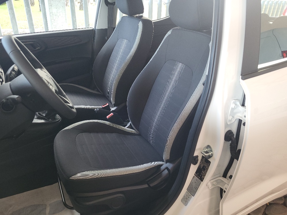 HYUNDAI i10 1.0 63cv CONNECTLINE CAMBIO AUTOMATICO – PREZZO PROMO