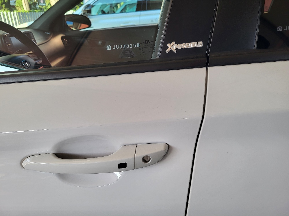 HYUNDAI KONA 1.0 t-gdi 120cv X-POSSIBLE – OK NEOPATENTATI