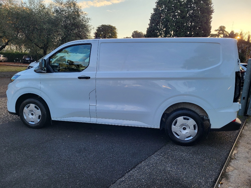 FORD TRANSIT CUSTOM 2.0 TDCI 130cv IN PRONTA CONSEGNA – PREZZO PROMO