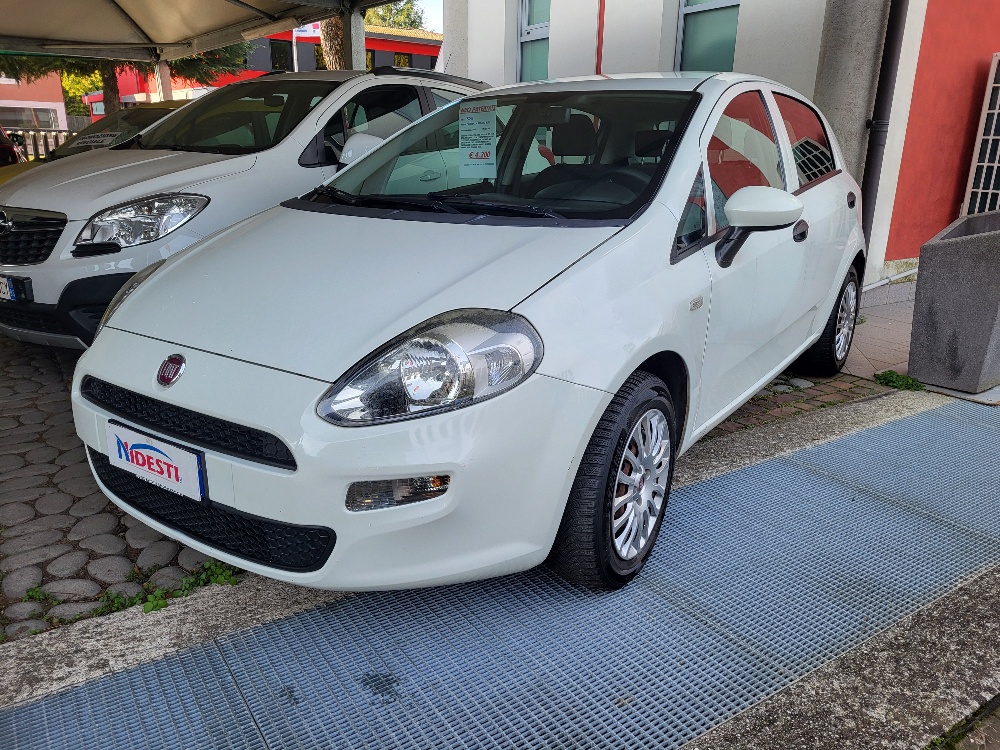 FIAT PUNTO 1.4 IMPIANTO GPL ORIGINALE – OK NEOPATENTATI!!!
