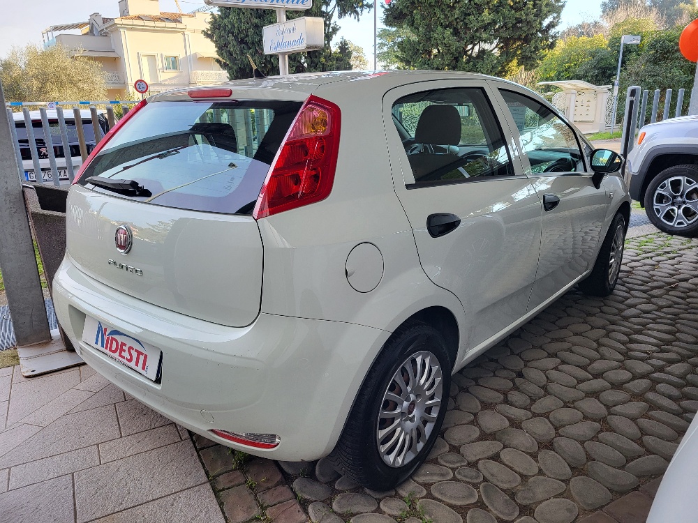 FIAT PUNTO 1.4 IMPIANTO GPL ORIGINALE – OK NEOPATENTATI!!!