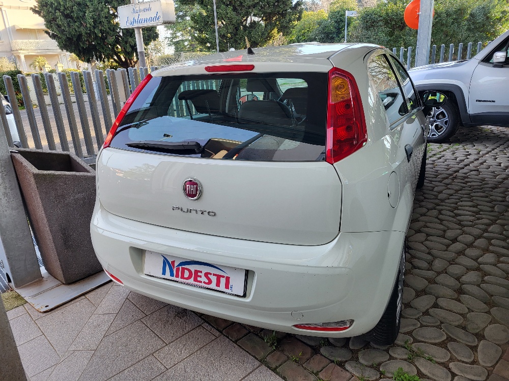 FIAT PUNTO 1.4 IMPIANTO GPL ORIGINALE – OK NEOPATENTATI!!!