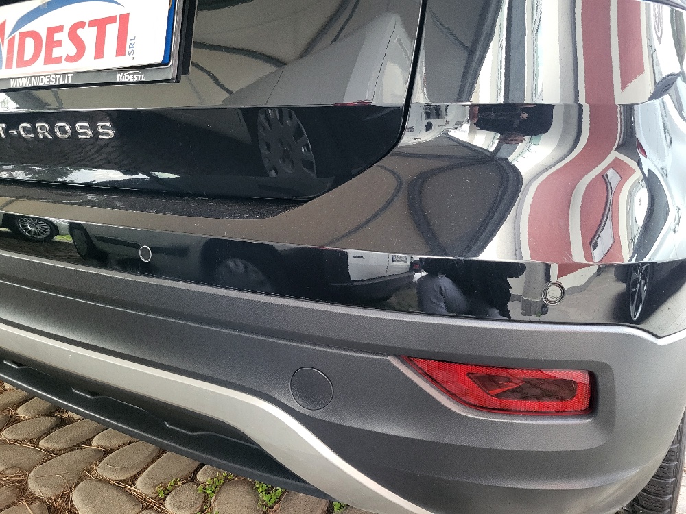 VOLKSWAGEN T-CROSS 1.0 TSI 95cv IURBAN – OK NEOPATENTATI