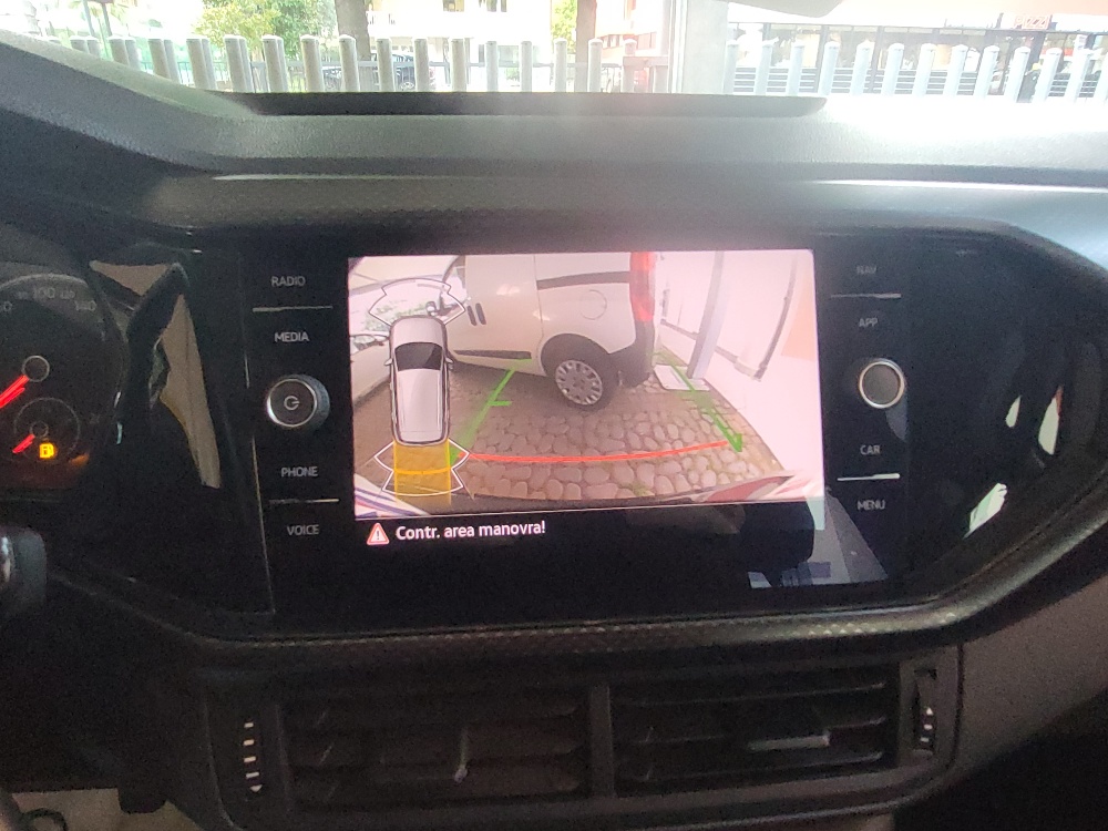 VOLKSWAGEN T-CROSS 1.0 TSI 95cv IURBAN – OK NEOPATENTATI