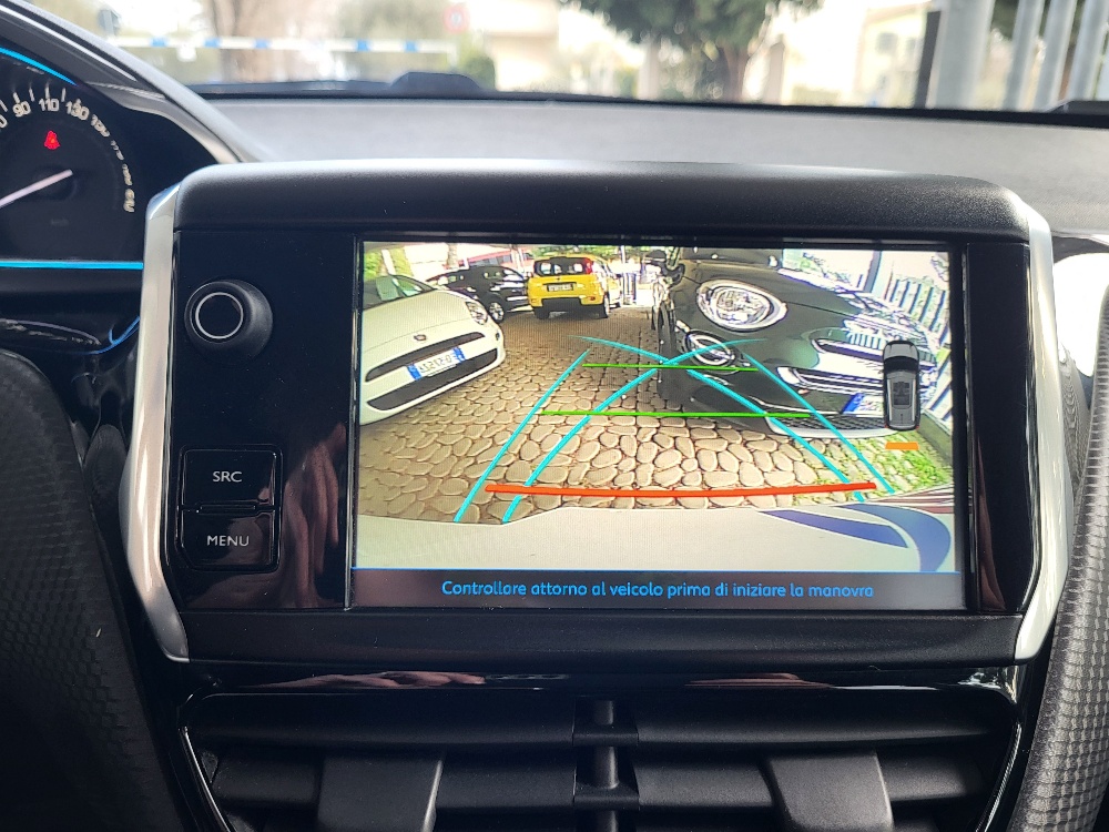 PEUGEOT 2008 1.2 BENZINA 110cv – UNICO PROPRIETARIO