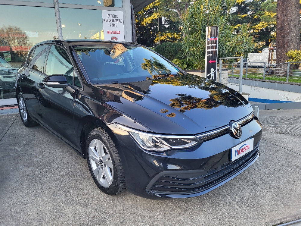 VOLKSWAGEN GOLF 8 2.0 tdi 150cv DSG – CAMBIO AUTOMATICO