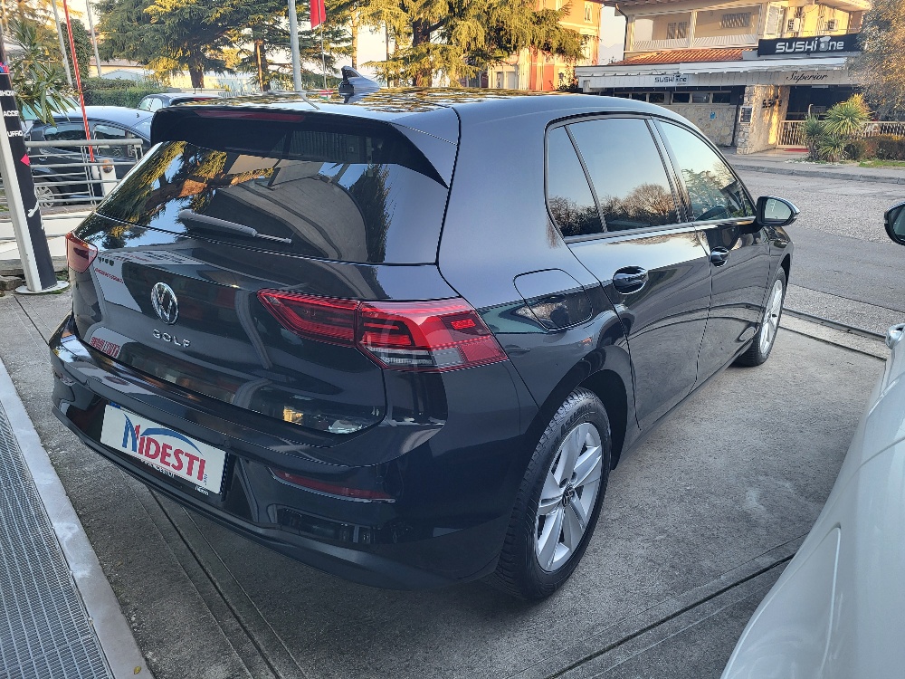 VOLKSWAGEN GOLF 8 2.0 tdi 150cv DSG – CAMBIO AUTOMATICO