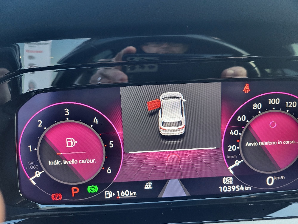 VOLKSWAGEN GOLF 8 2.0 tdi 150cv DSG – CAMBIO AUTOMATICO