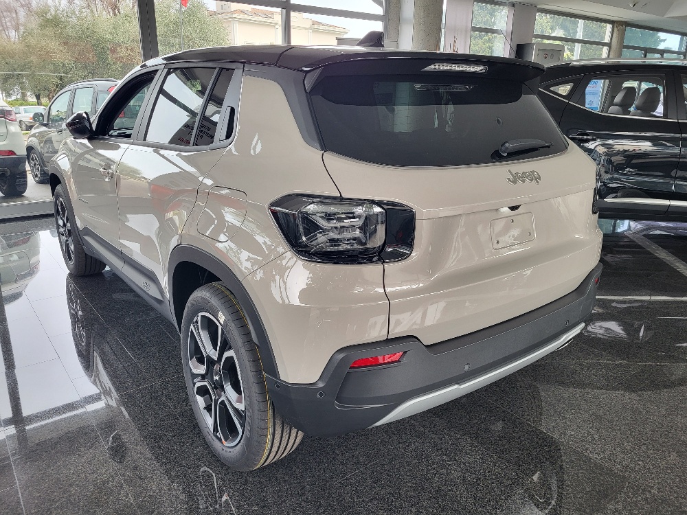 JEEP AVENGER 1.2 TURBO 100cv SUMMIT KM0 – VARI COLORI