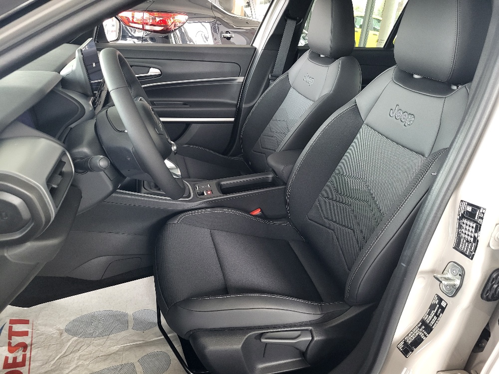 JEEP AVENGER 1.2 TURBO 100cv SUMMIT KM0 – VARI COLORI