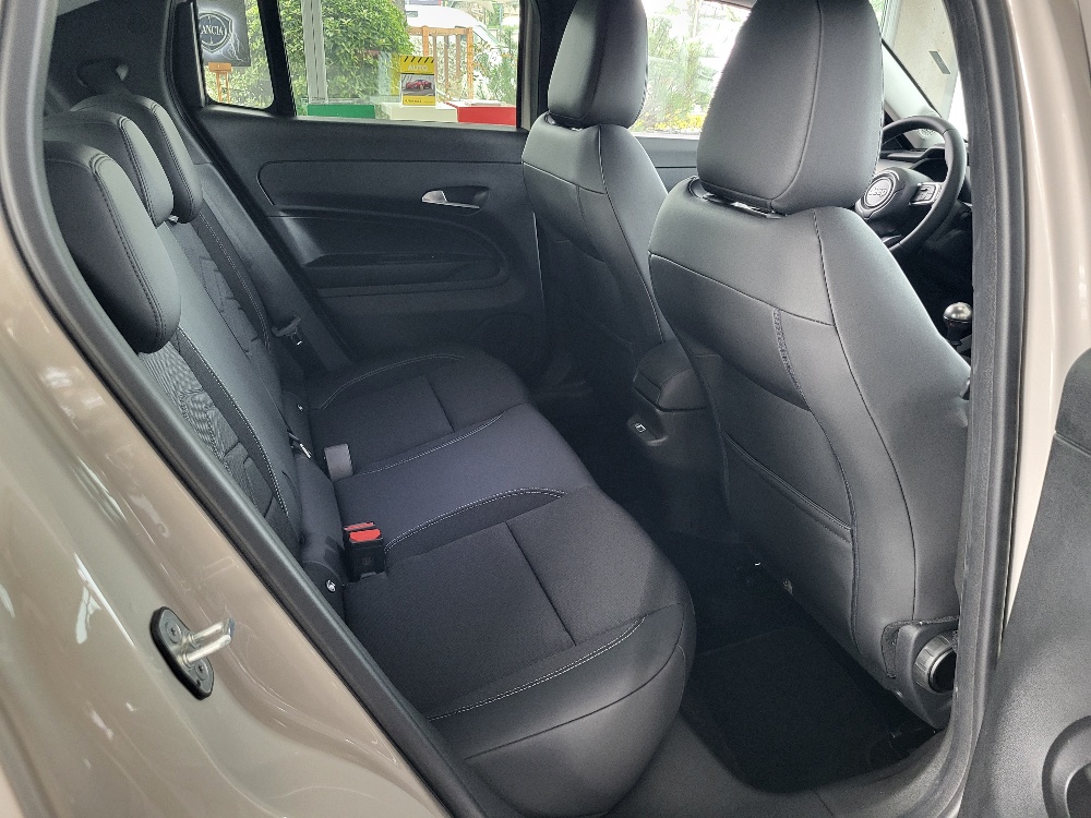 JEEP AVENGER 1.2 TURBO 100cv SUMMIT KM0 – VARI COLORI