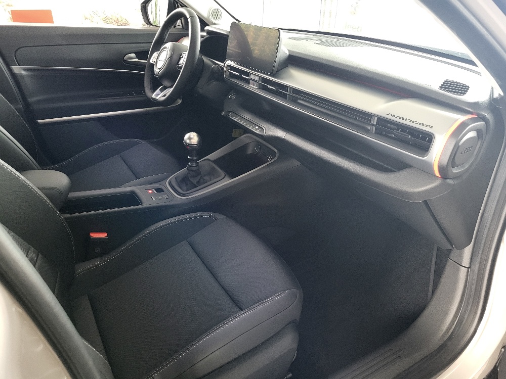 JEEP AVENGER 1.2 TURBO 100cv SUMMIT KM0 – VARI COLORI