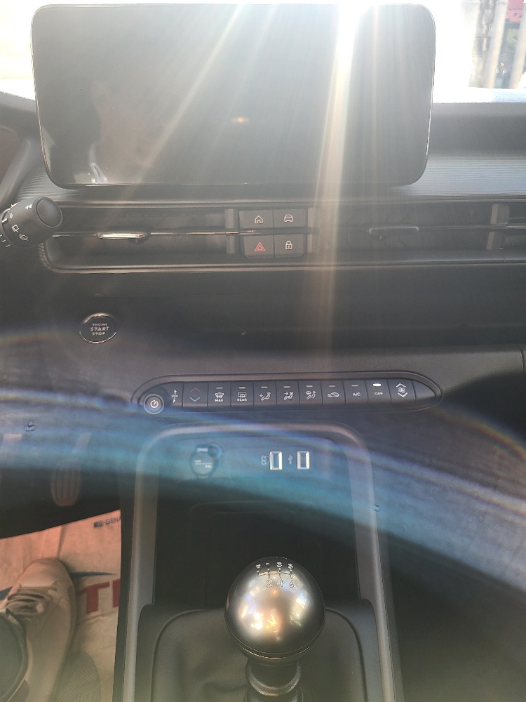 JEEP AVENGER 1.2 TURBO 100cv ALTITUDE KM0 – VARI COLORI