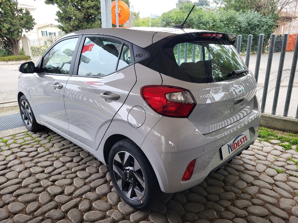 HYUNDAI i10 1.0 63cv CONNECTLINE CAMBIO AUTOMATICO – PREZZO PROMO