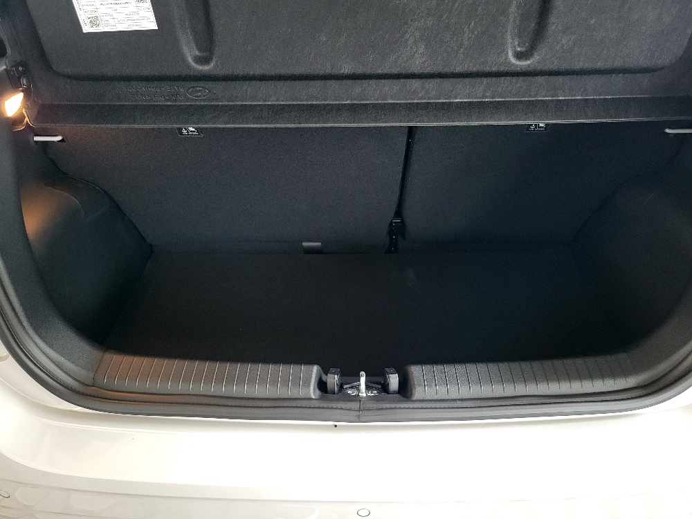 HYUNDAI i10 1.0 63cv CONNECTLINE CAMBIO AUTOMATICO – PREZZO PROMO